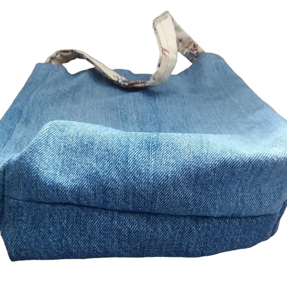 Vintage Handmade Denim Bag with Front Pocket and Bottom Gusset 13" x 11" - Picture 7 of 11